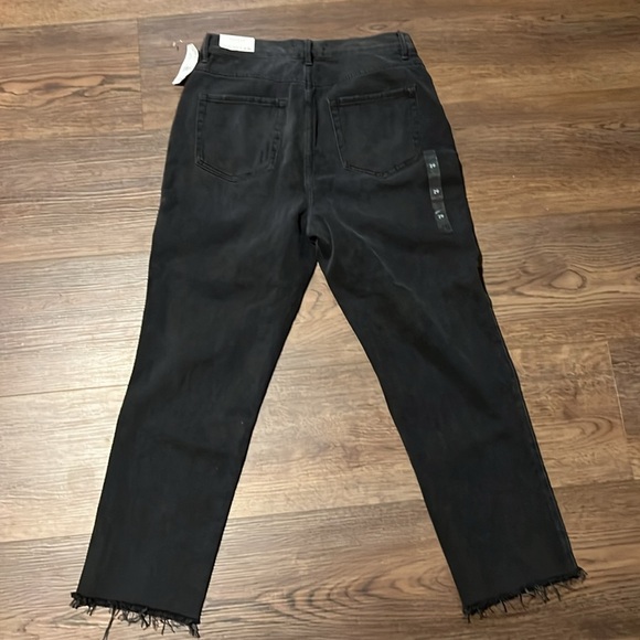 NWT Pacsun High Rise Straight Raw Edge Hem Black Distressed Denim Jean Size 29 - Picture 4 of 5